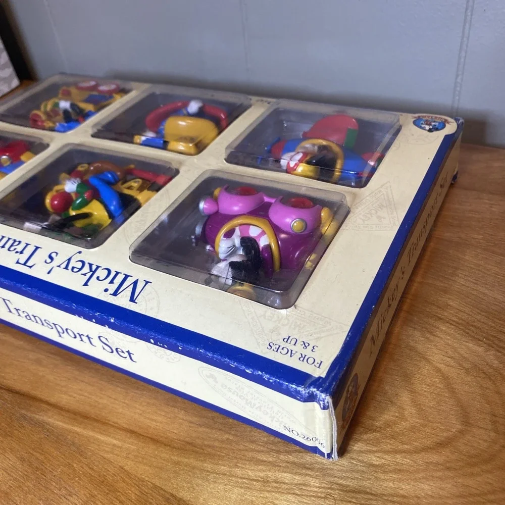 Disney Mickey's Transport‎ Set No. 26006 Die cast metal toys Sealed Box Wear